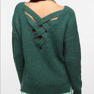 Chunky Knit Cross Detail Sweater
